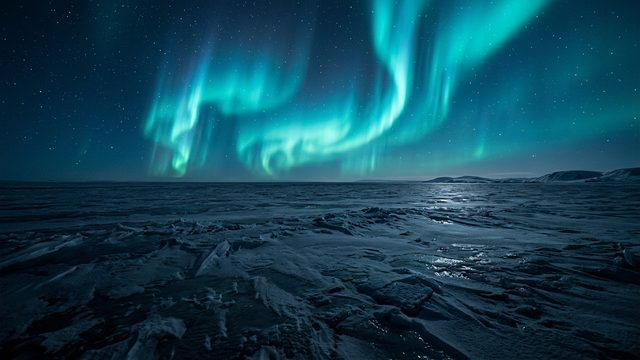 wallpaper-B2-aurora-tundra